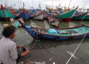 Nelayan Kalbar Mengeluhkan Cuaca Ekstrem yang Menurunkan Hasil Tangkapan