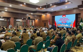 Evaluasi Kinerja OPD, Pemprov Kalbar Tekankan Pelayanan Prima